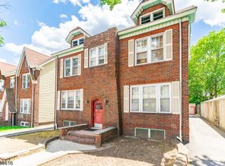 126 Scofield St, Newark City, NJ 07106