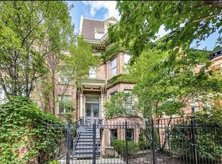 2141 N Clark St #1, Chicago, IL 60614