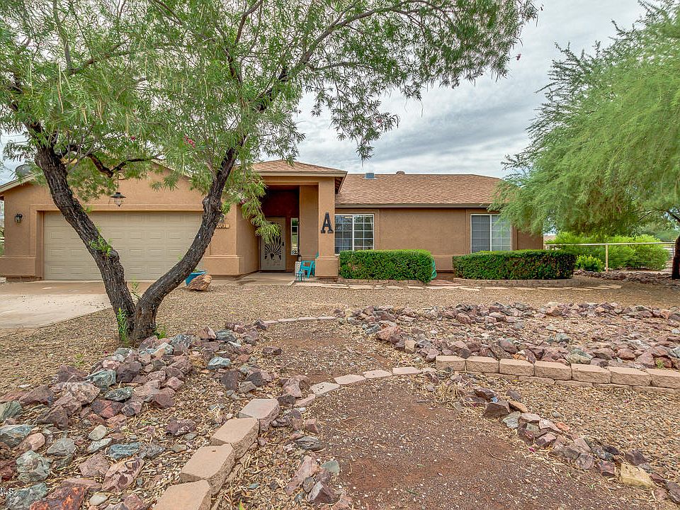 1st image of 3581 E Santa Clara Dr