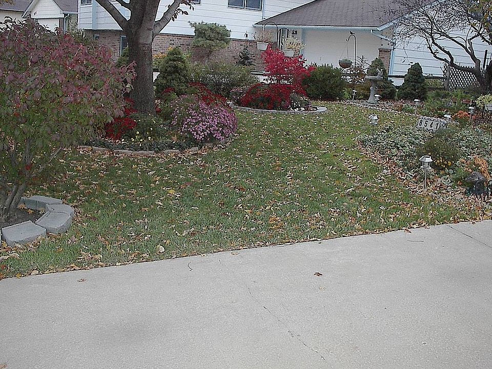 2nd image of 8541 E Creed St