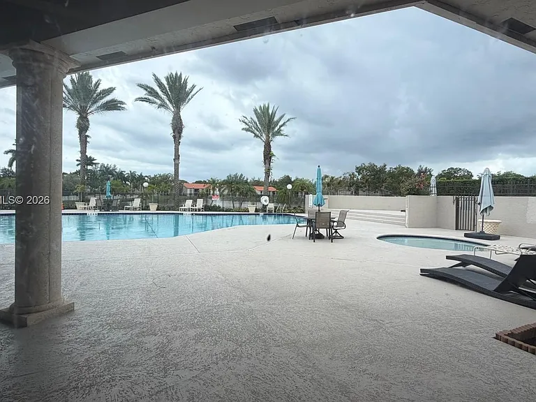 1760 Windorah Way #H — Photo 13