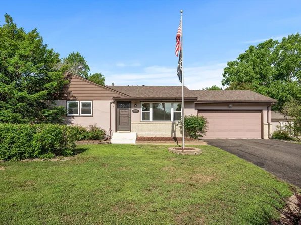 1835 Manton St, Saint Paul, MN 55109