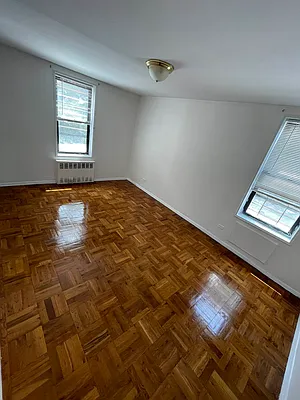 Rented by Candid Listings LLC | media 22