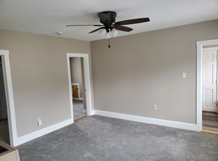 710 Main St APT 2, Somerset, MA 02726