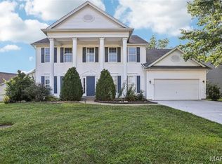 7053 Black Horse Dr, O'Fallon, MO 63368