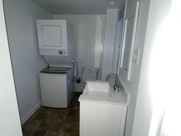 873 5th St NW #2, Grand Rapids, MI 49504