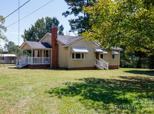 965 Pine Ridge Rd, Chester, SC 29706