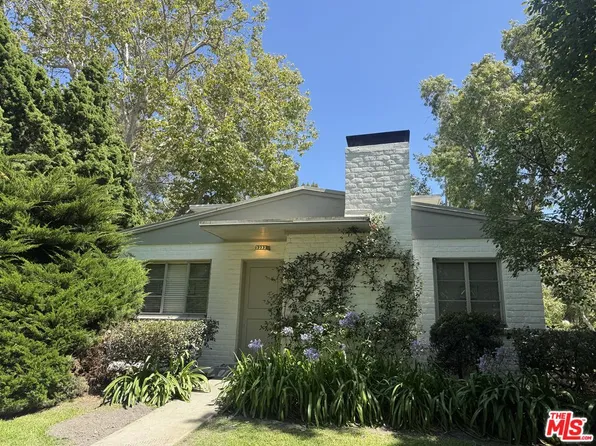 5333 Village Grn, Los Angeles, CA 90016