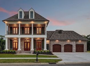 303 Caldwell Ct, Lafayette, LA 70508