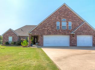 13690 S 262 East Ave, Coweta, OK 74429