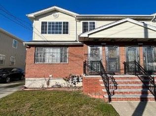 62-22 Burchell Rd, Far Rockaway, NY 11692