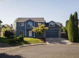33354 Adam Ct, Scappoose, OR 97056