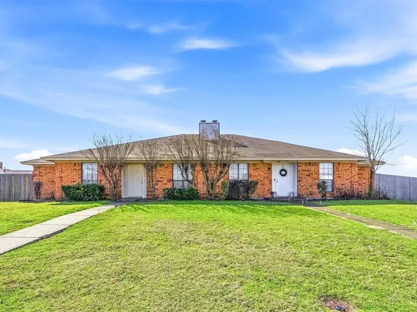 414 Amber Ln, Desoto, TX 75115