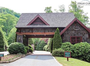 241 Edgefield Ln, Blowing Rock, NC 28605