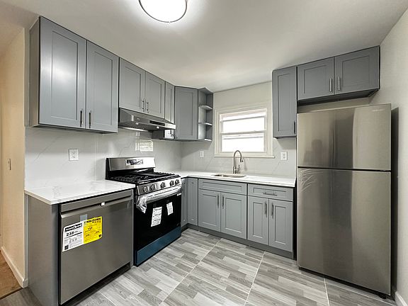 2nd image of 123 Keegans Ln Floor 1