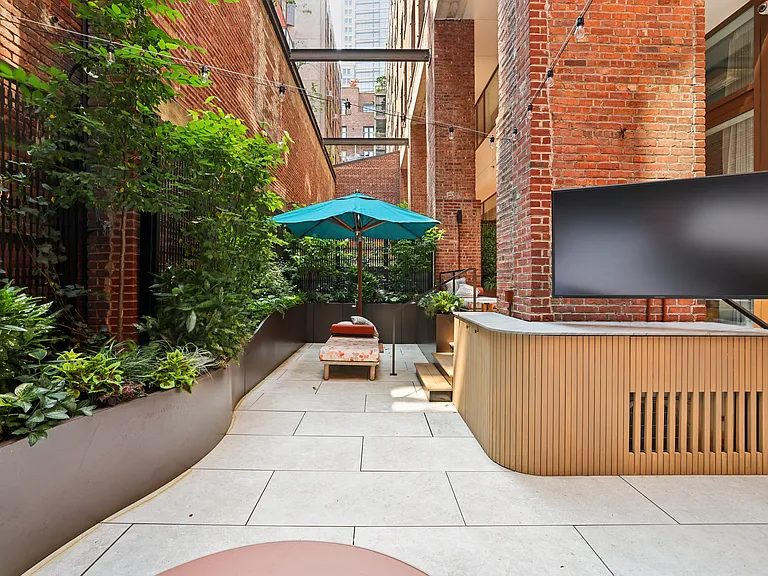 60 Beach St #Townhouse 1 — Photo 27