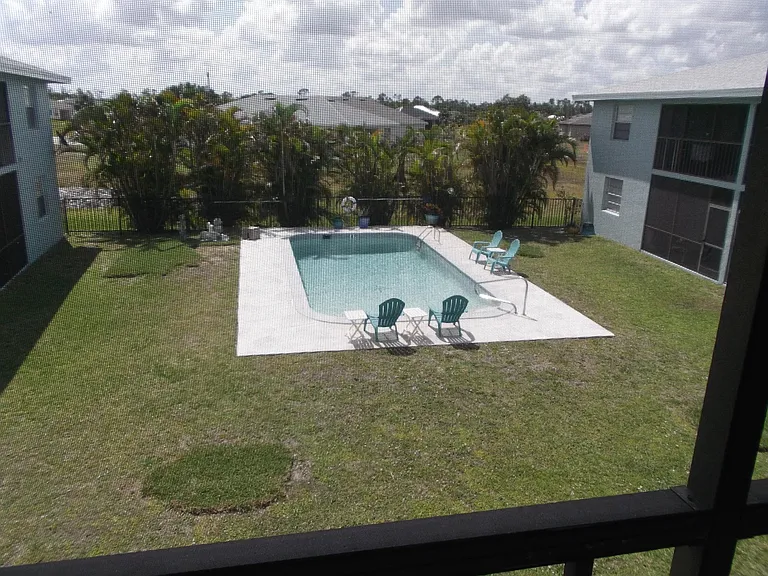 449 Royal Poinciana #221 — Photo 10