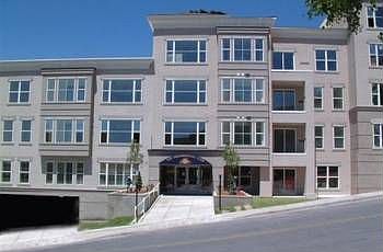 1st image of 3075 E Kennedy Dr APT 305