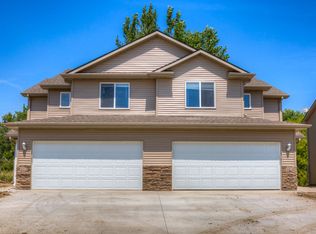 304 SE 30th St, Ankeny, IA 50021