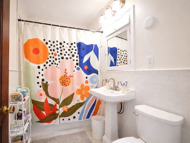 1908 Hennepin Ave #36 — Photo 6