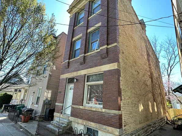 2211 Victor St, Cincinnati, OH 45219