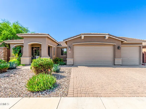 42214 N AMBROSIO Drive, San Tan Valley, AZ 85140