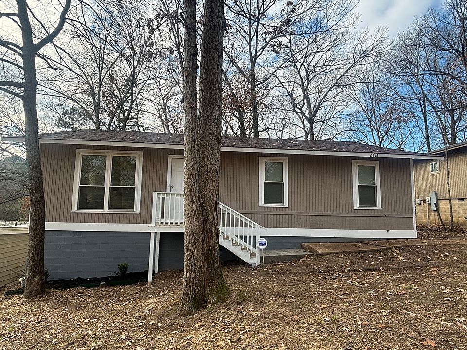 1st image of 2716 Longcoy St