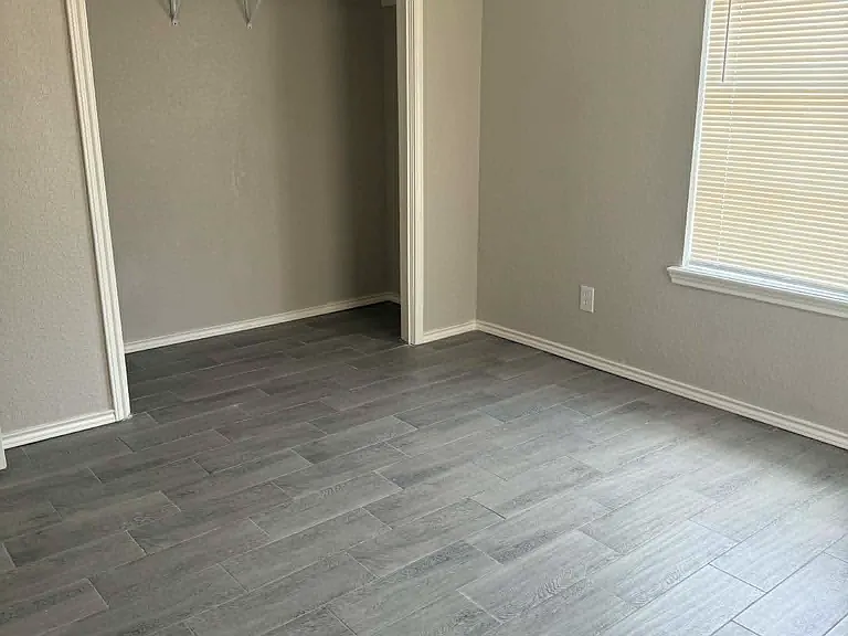 124 Maerose Ave — Photo 11
