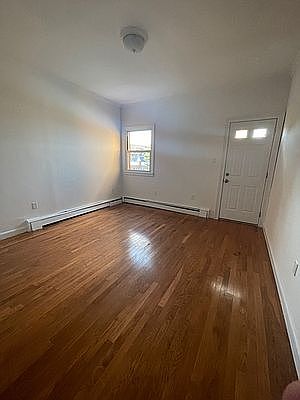 5th image of 2523 Astoria Blvd APT 2R