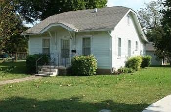 1st image of 901 E Liberty Ave