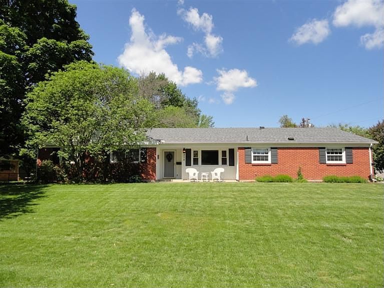 1st image of 254 Bellingham Dr
