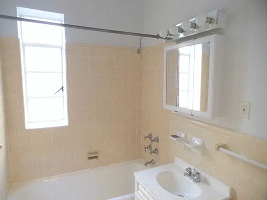 Rented by Sovereign Associates | media 23