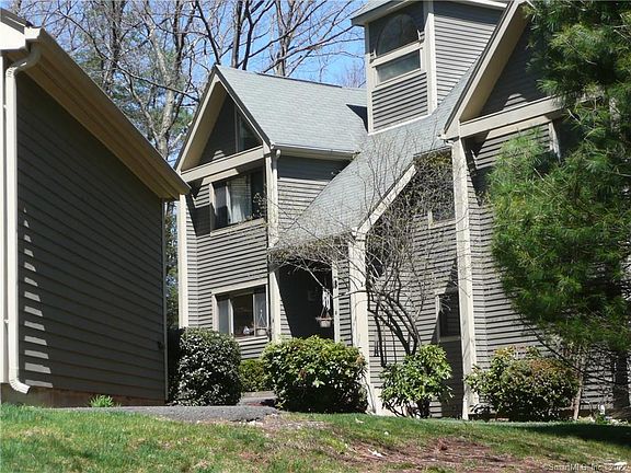 2nd image of 18 Rivermead #18