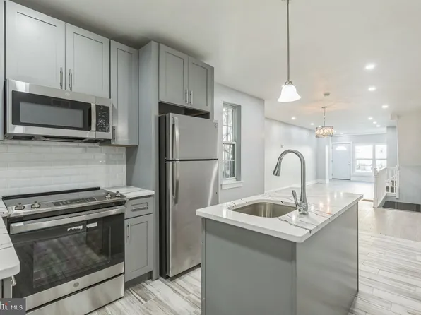 3243 N Etting St, Philadelphia, PA 19129