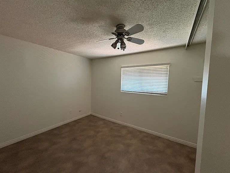 13115 Sundance Ave — Photo 12