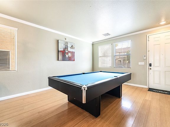 4th image of 236 Calvino Ave