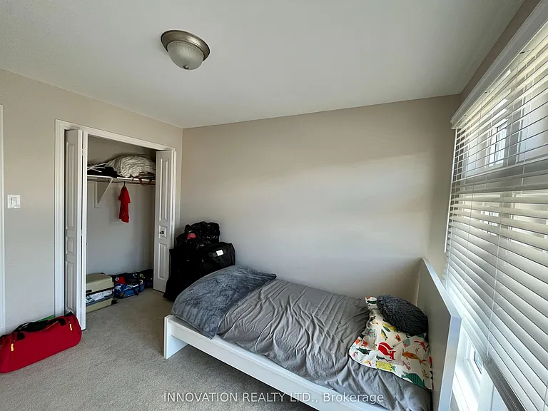 222 Dolce Cres — Photo 18