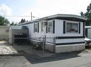 1286 Granby Rd, Chicopee, MA 01020