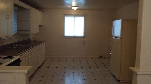 2nd image of 1767 Hale Ave