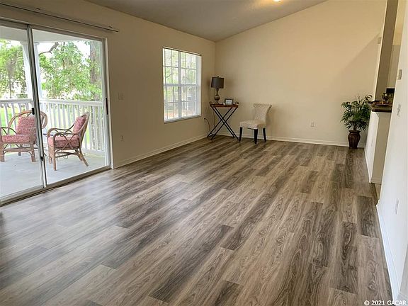 5th image of 10000 SW 52nd Ave APT 117