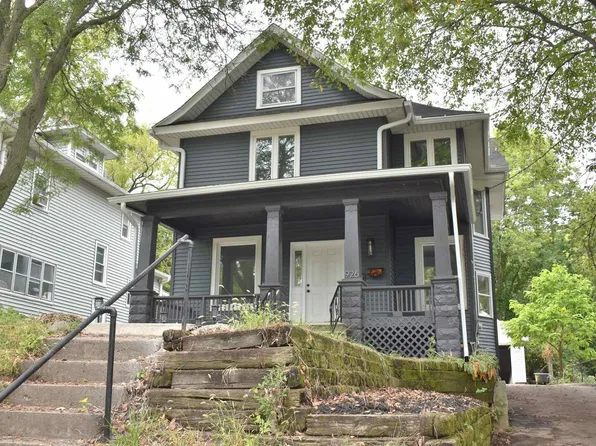 926 43rd St, Rock Island, IL 61201