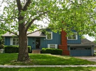 9331 Robinson St, Overland Park, KS 66212
