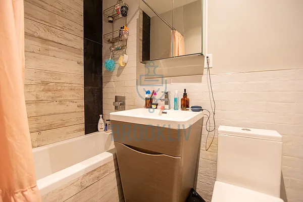 Rented by null | media 29