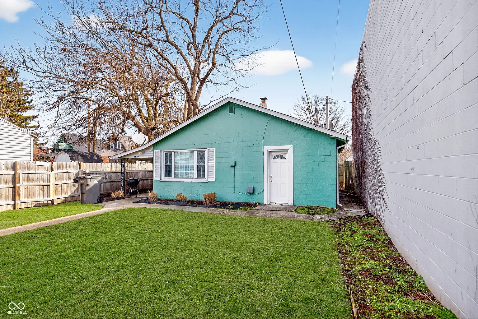 1529 Kennington St photo 1