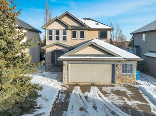 360 W Parkmere Grn, Chestermere, AB T1X1V6