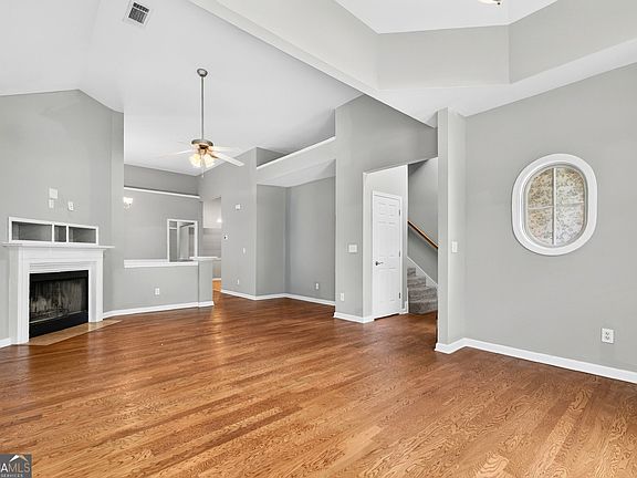 3rd image of 3483 Newtons Crest Cir