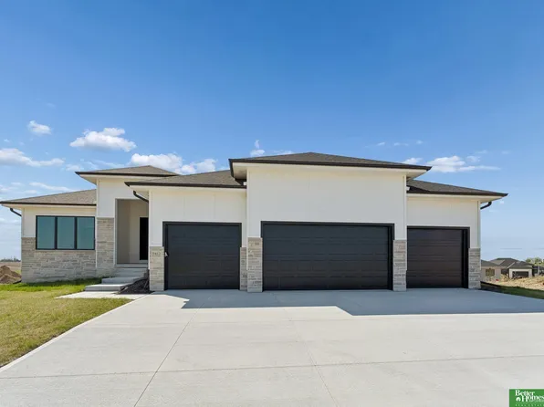 5412 N 212th Ave, Elkhorn, NE 68022