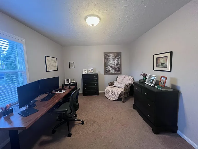 Bedroom or Office