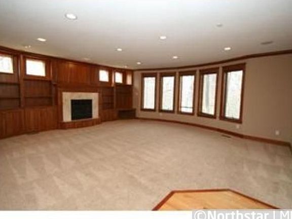 5th image of 11040 Huntington Ave