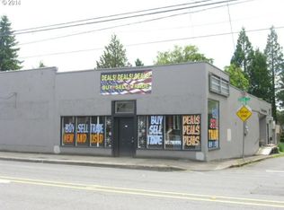 2360 State St, Salem, OR 97301